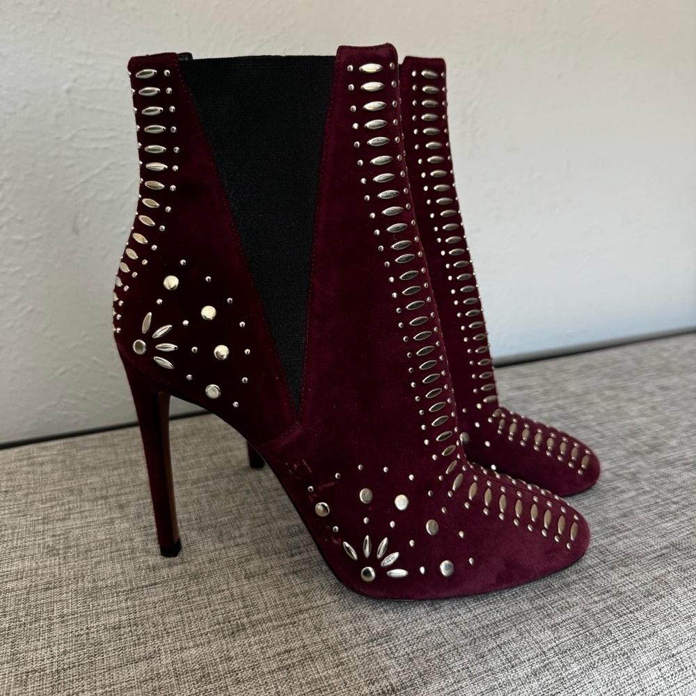ALAÏA Burgundy Suede Ankle Boot | 37.5EU